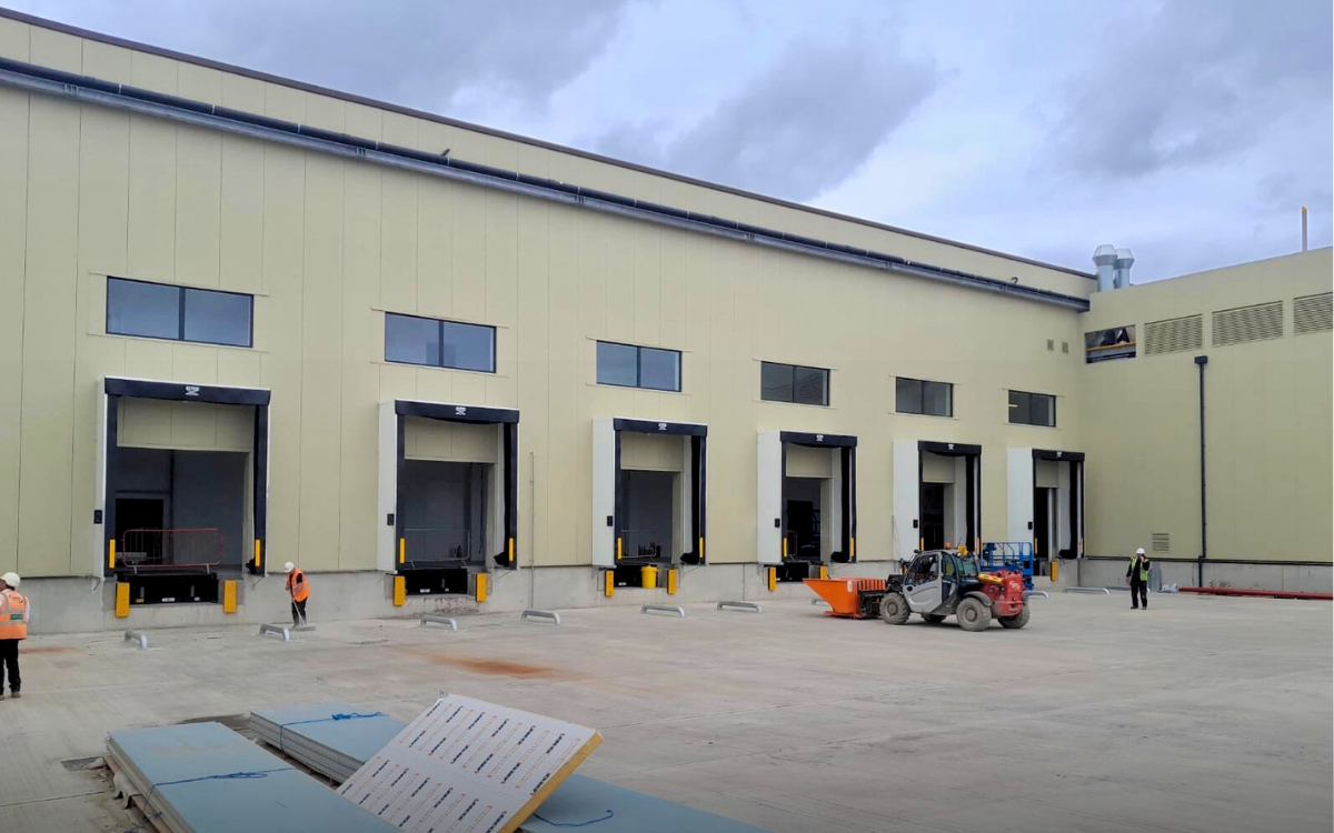 Food industry installation underway in Hull 