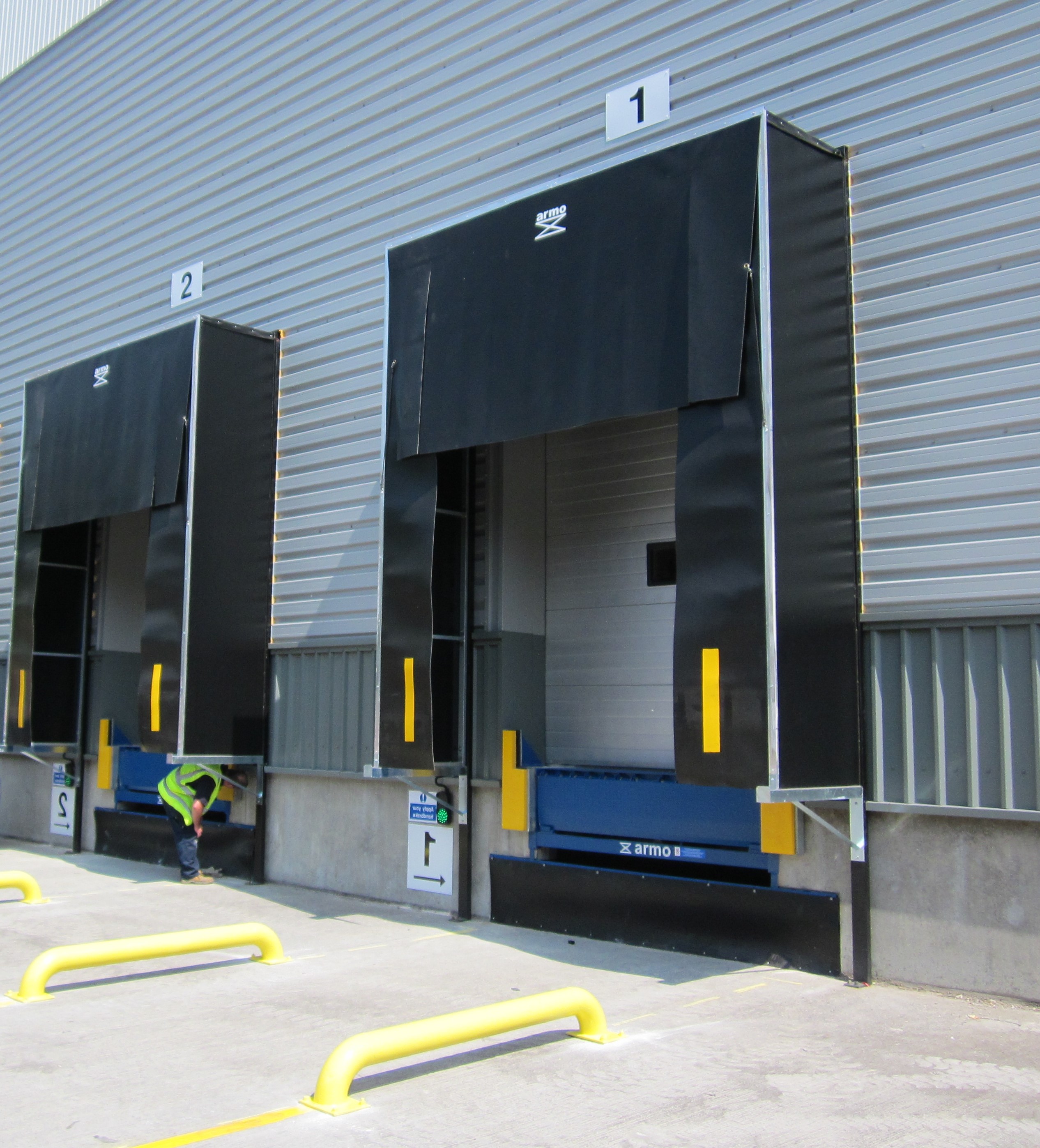 Armo (UK) upgrades Loading Bays for one of the UK’s Principal Food Companies in Ossett